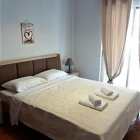 Homely Apartment Kavala Esterno foto
