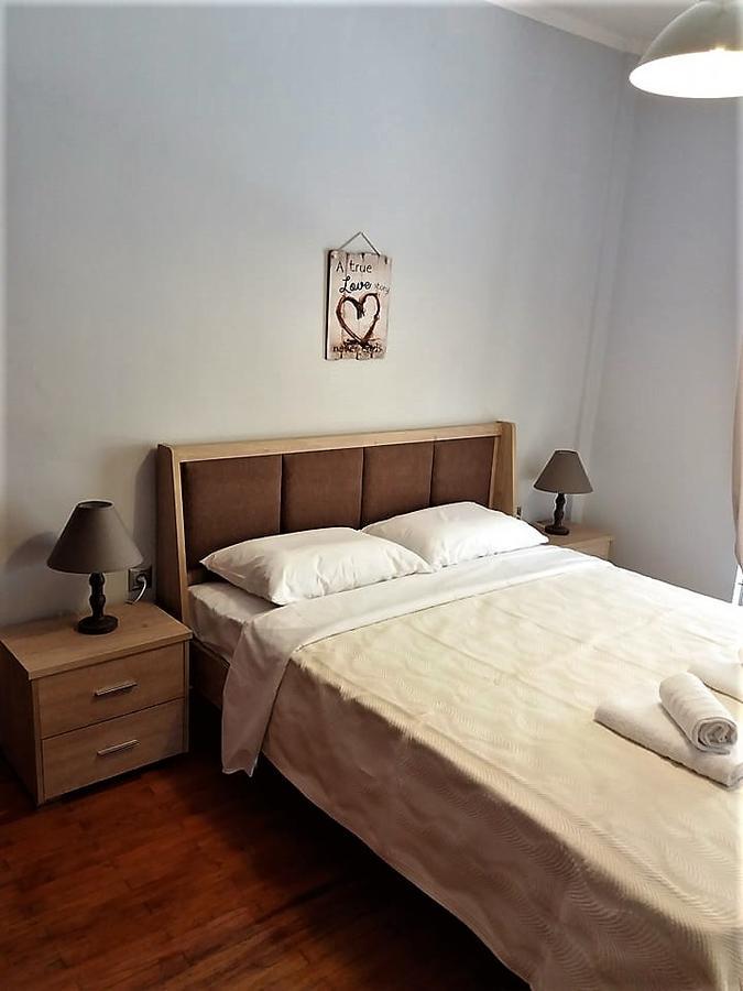 Homely Apartment Kavala Esterno foto
