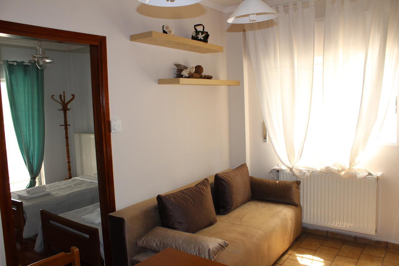Homely Apartment Kavala Esterno foto
